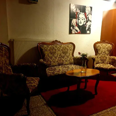 Marienhof-iwi's Restaurant *