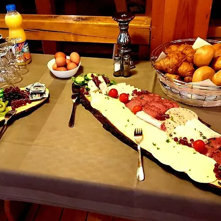 Marienhof-iwi's Restaurant *